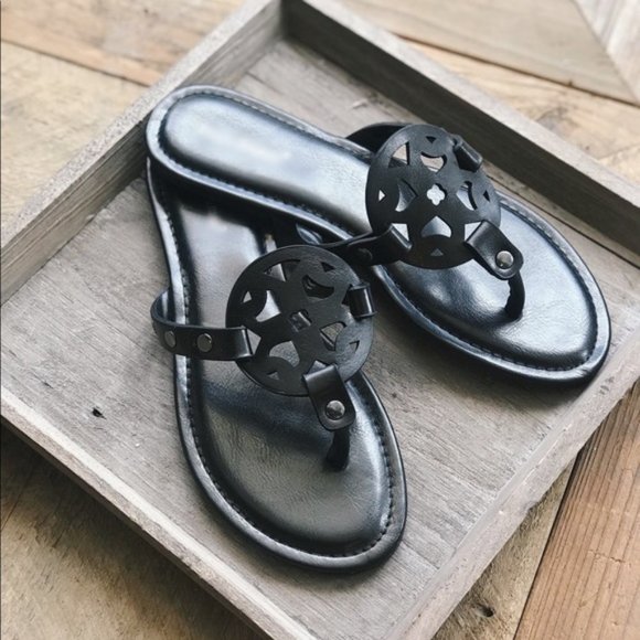 LAST PAIR! Women's Slide Sandal-Black - Picture 2 of 4